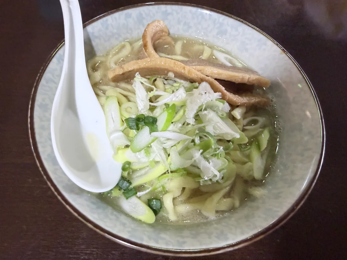 与那原そば本舗 三倉食品中央卸売市場店